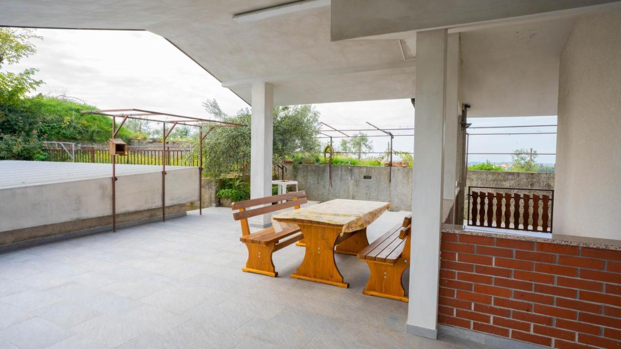 Apartma Tri Oljke Dobrovo Exterior foto